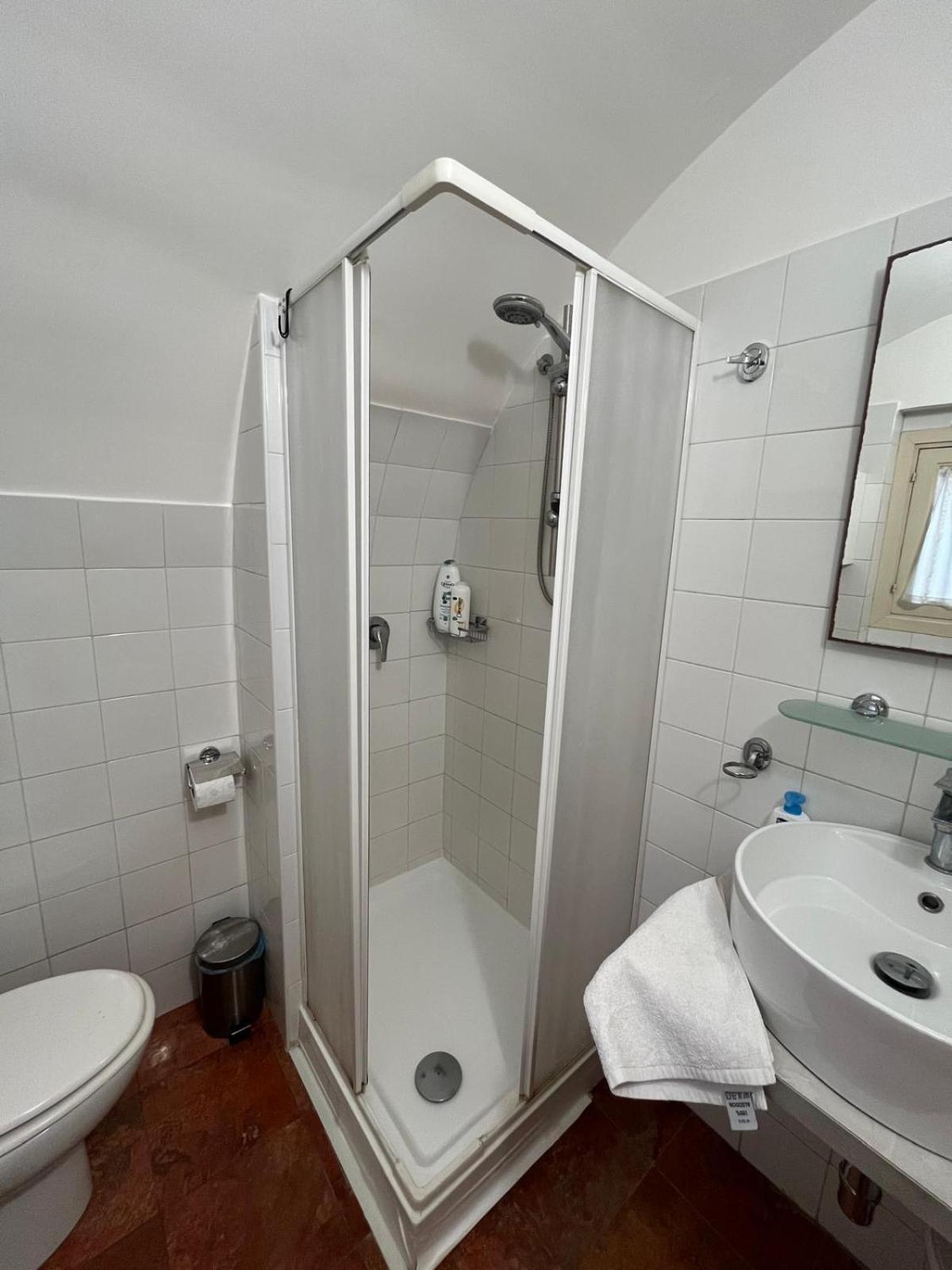 Persefone Apartment Catania Bagian luar foto