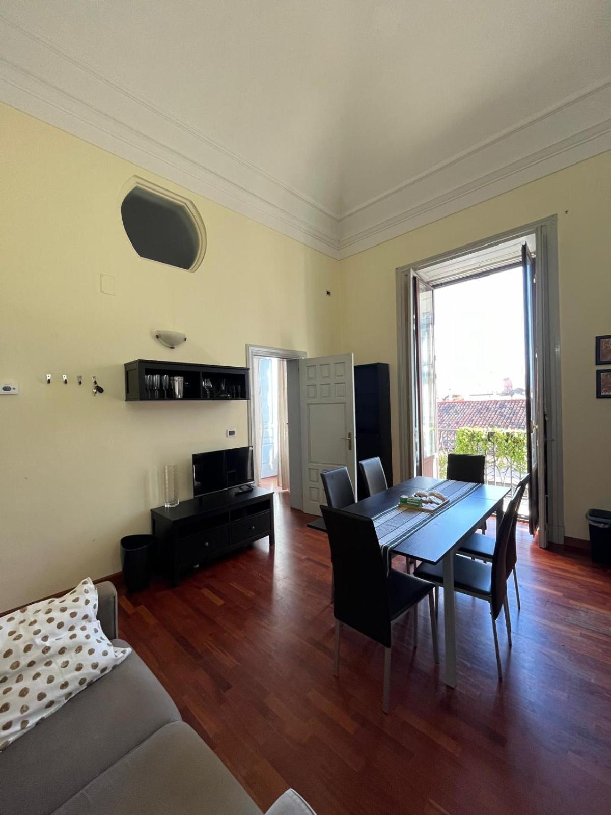 Persefone Apartment Catania Bagian luar foto