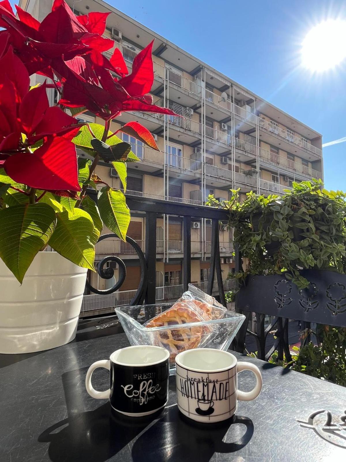 Persefone Apartment Catania Bagian luar foto